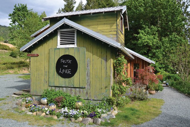 Tasting room and gallery.